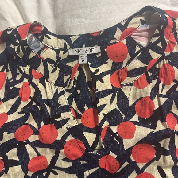 Nic & Zoe - Blue, Beige, and Coral Patterned V Neck L/S Blouse - Medium - Picture 2 of 5